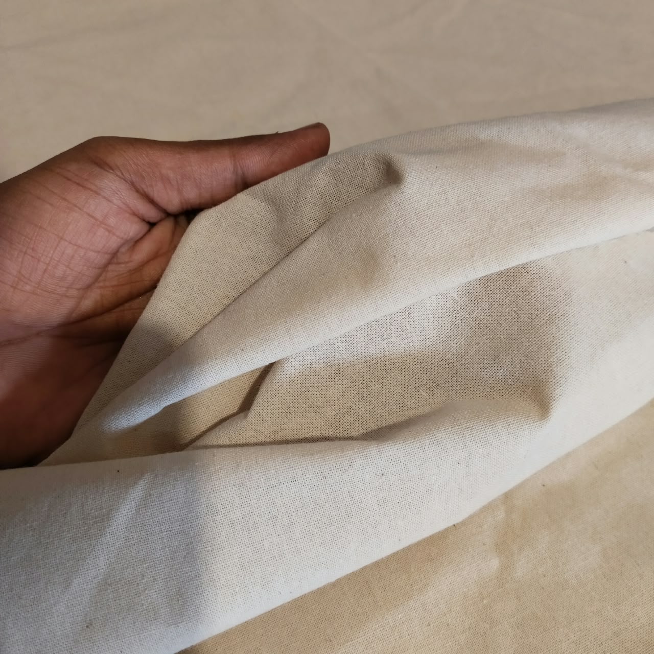 Cotto Sheeting 150gsm, Width 63 Inch
