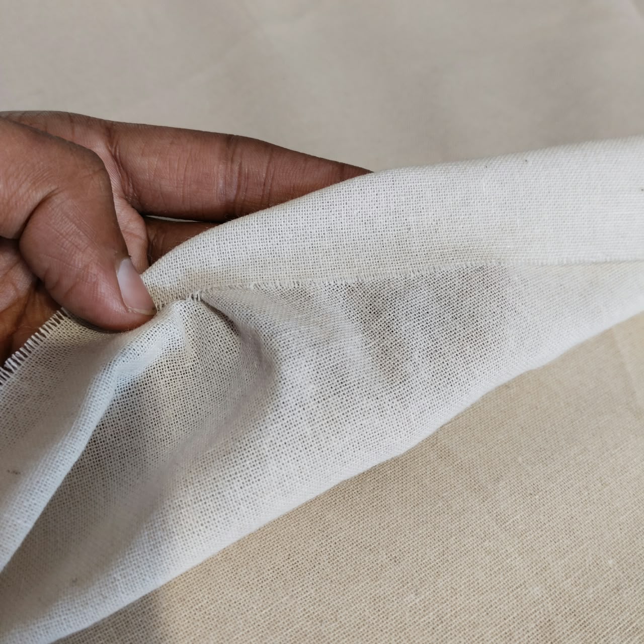 Cotto Sheeting 120gsm, Width 63 Inch