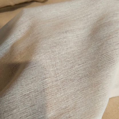 Cotto Sheeting 100gsm, Width 89 Inch